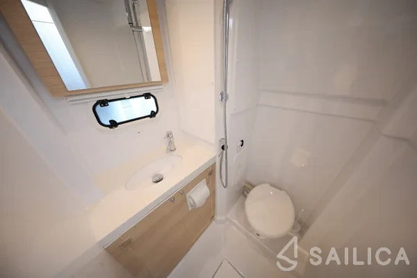 Bali 5.4. - Yacht Charter Sailica