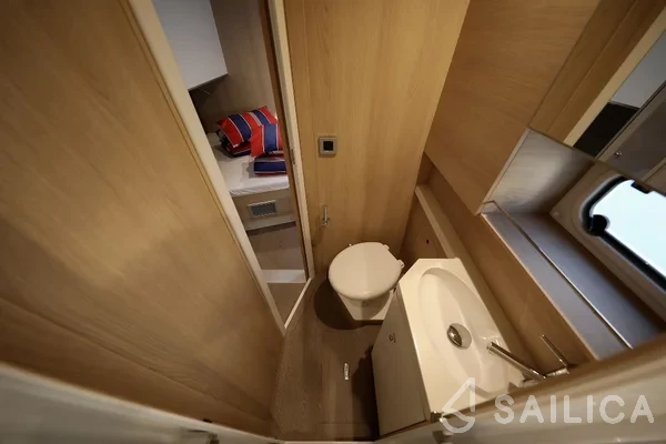 Bali 5.4. - Yacht Charter Sailica