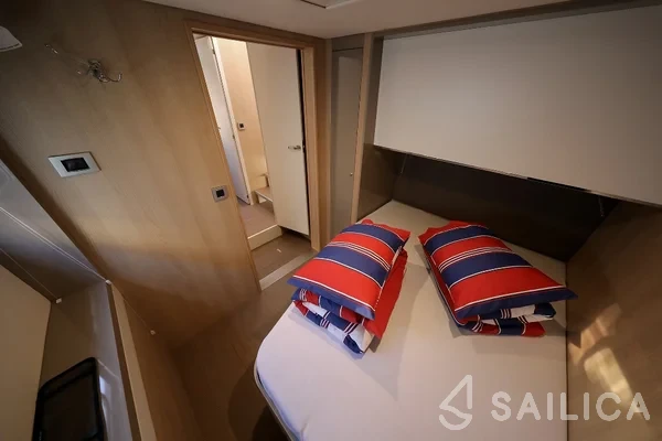 Bali 5.4. - Yacht Charter Sailica