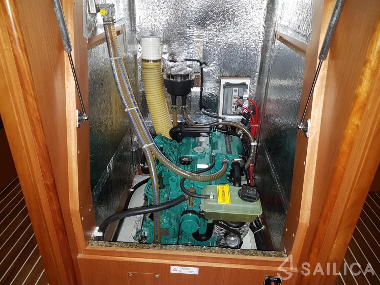 Bavaria 41 Cruiser - Yacht Charter Sailica