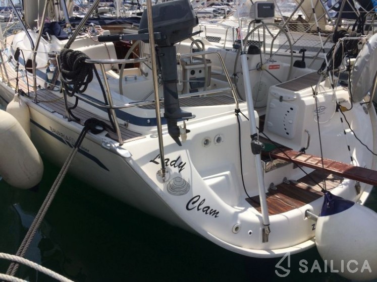 Bavaria 42 Cruiser - Yacht Charter Sailica