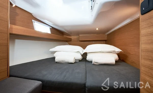 Elan Impression 45.1 - Yacht Charter Sailica