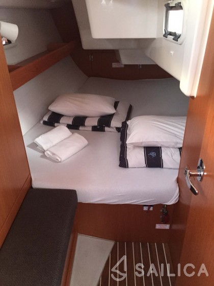 Bavaria 34 Cruiser - Yacht Charter Sailica