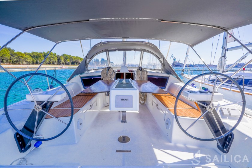 Dufour 430 - Yacht Charter Sailica