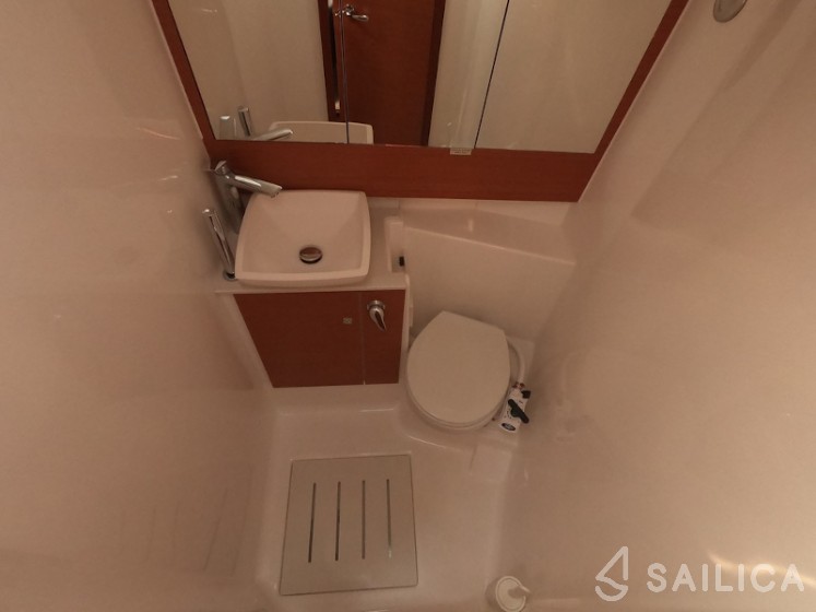 Dufour 430 - Yacht Charter Sailica