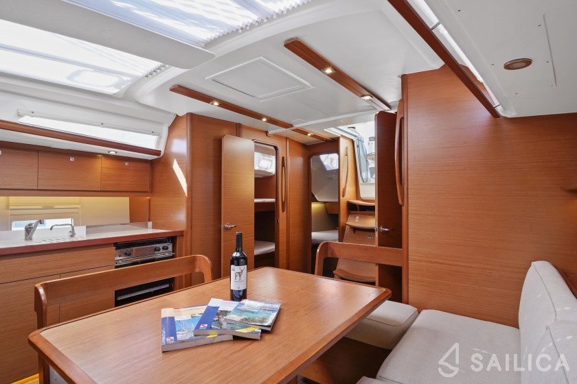 Dufour 430 - Yacht Charter Sailica