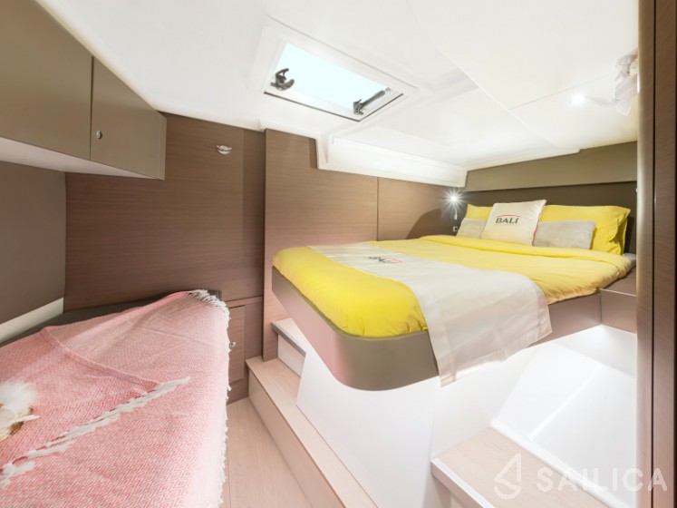 Bali Catspace - Yacht Charter Sailica