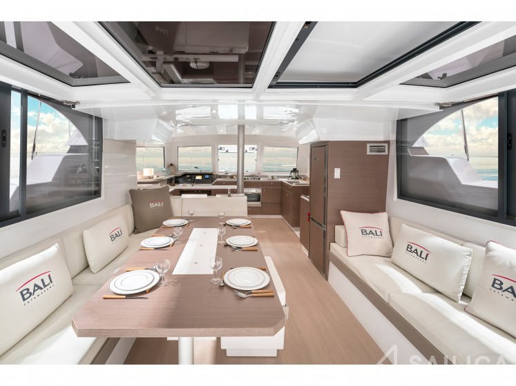 Bali Catspace - Yacht Charter Sailica