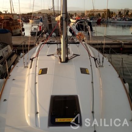 Sun Odyssey 449 - Yacht Charter Sailica