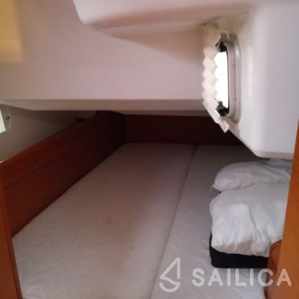 Sun Odyssey 449 - Yacht Charter Sailica