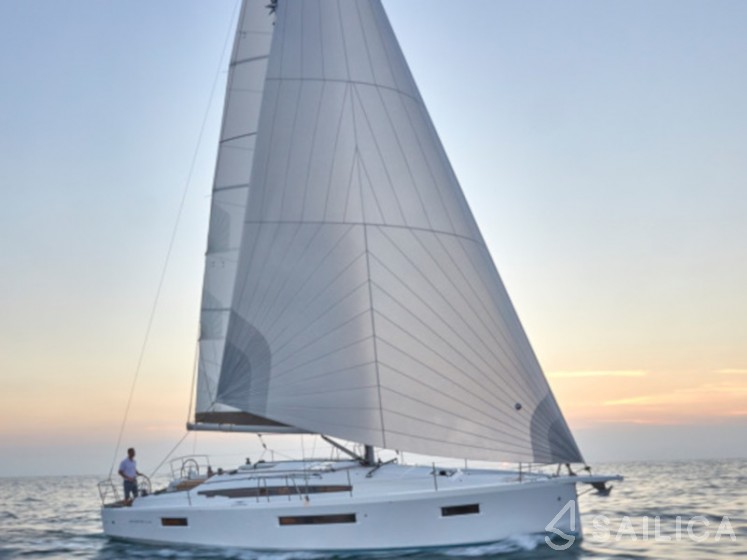 Sun Odyssey 410 - Yacht Charter Sailica