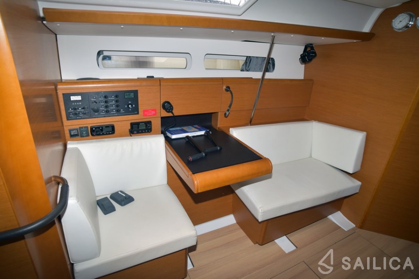 Sun Odyssey 449 - Yacht Charter Sailica