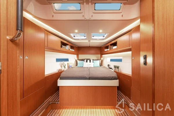 Bavaria C45 Style - Yacht Charter Sailica