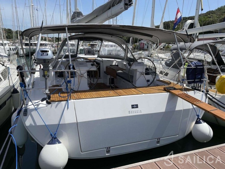Bavaria C45 Style - Yacht Charter Sailica