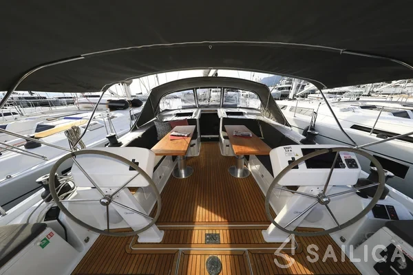 Hanse 508 - Yacht Charter Sailica