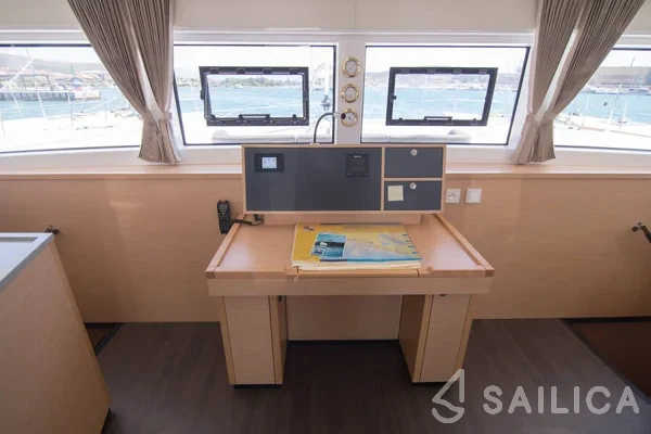 Lagoon 52 - Yacht Charter Sailica