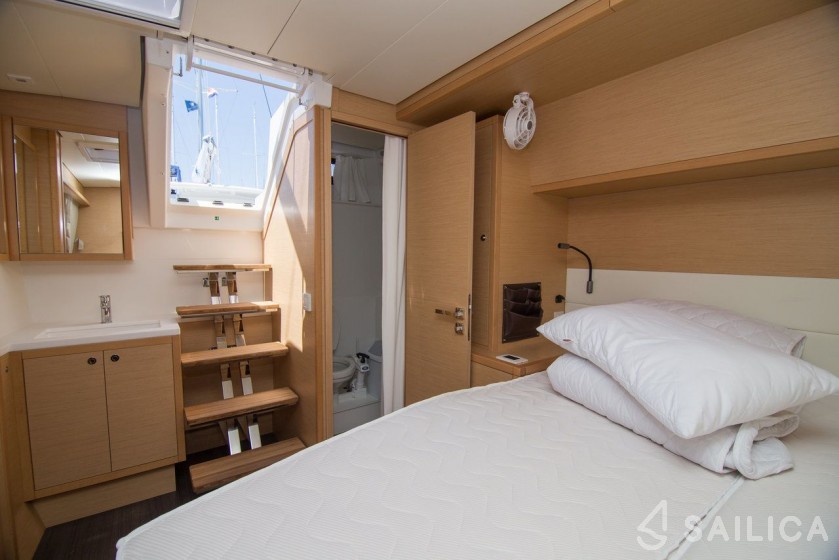 Lagoon 52 - Yacht Charter Sailica