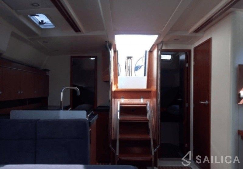 Hanse 455 - Yacht Charter Sailica