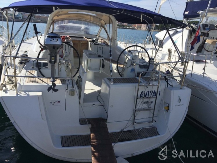 Oceanis 50 Family - Yacht Charter Sailica