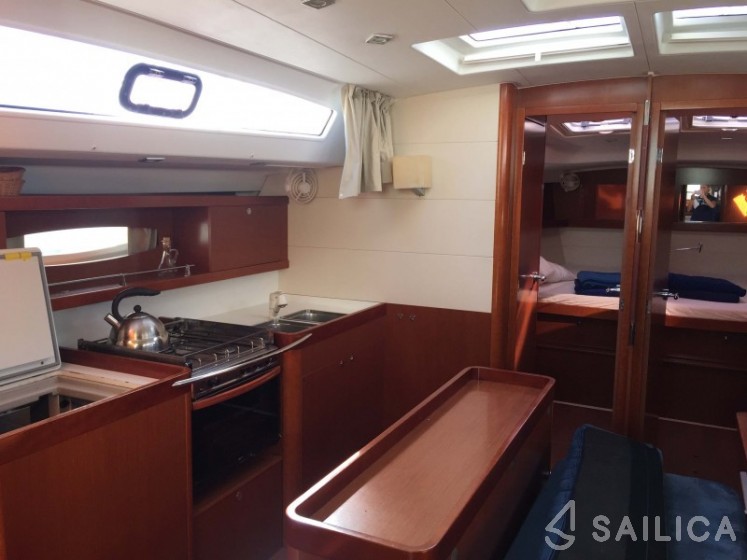 Oceanis 50 Family - Yacht Charter Sailica
