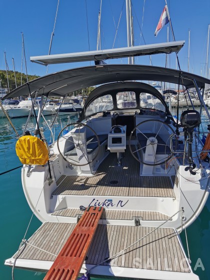 Bavaria Cruiser 41 - Yacht Charter Sailica