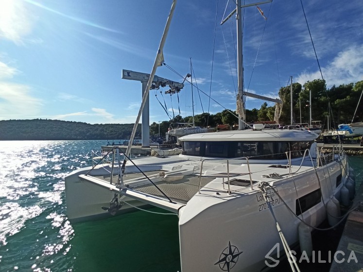 Lagoon 46  - Yacht Charter Sailica