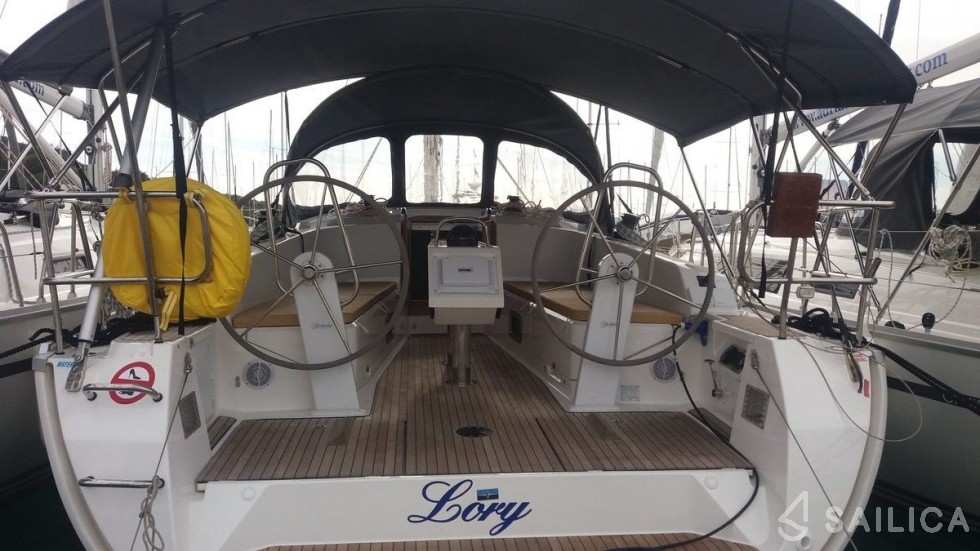 Bavaria 41 Cruiser - Yacht Charter Sailica