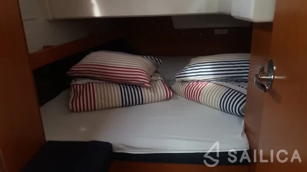 Bavaria 41 Cruiser - Yacht Charter Sailica