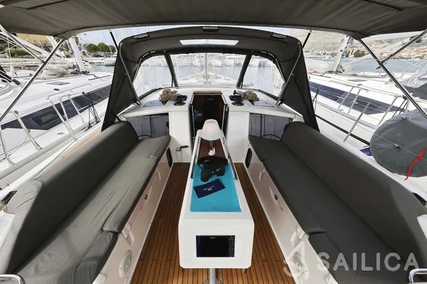 Dufour 430 - Yacht Charter Sailica