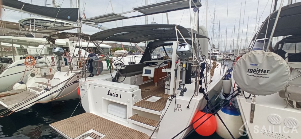 Dufour 430 - Yacht Charter Sailica