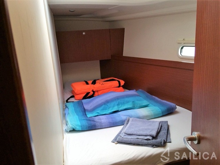 Hanse 455 - Yacht Charter Sailica