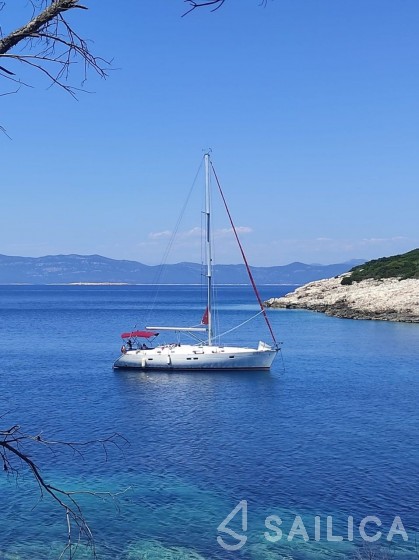 Oceanis 411 Celebration - Yacht Charter Sailica