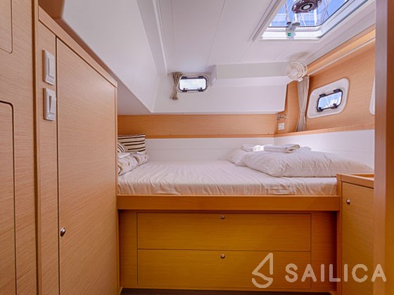 Lagoon 39 - Yacht Charter Sailica