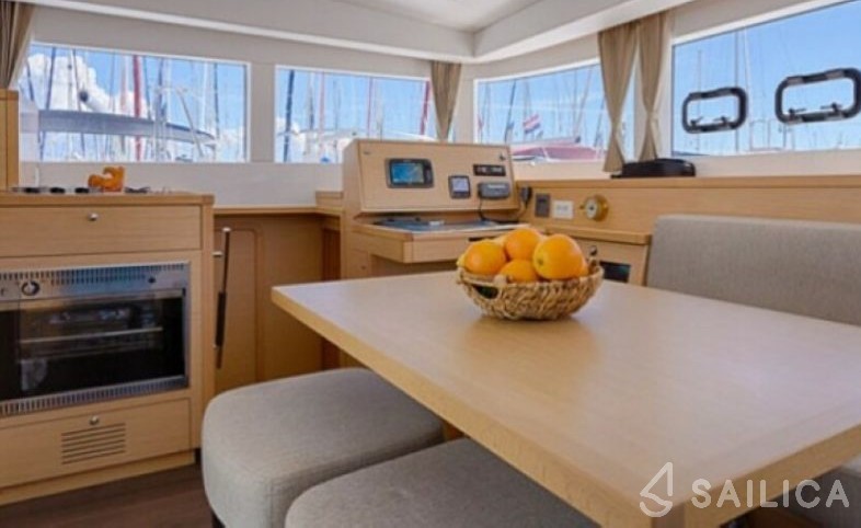 Lagoon 39 - Yacht Charter Sailica