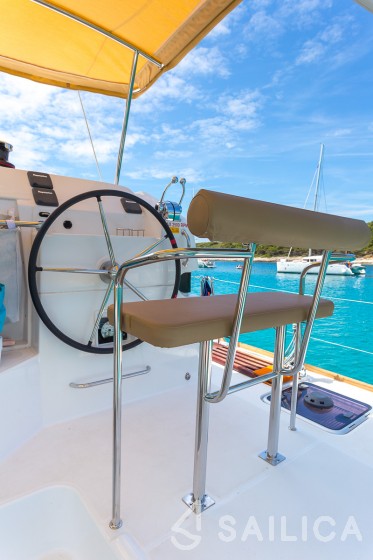 Lagoon 39 - Yacht Charter Sailica