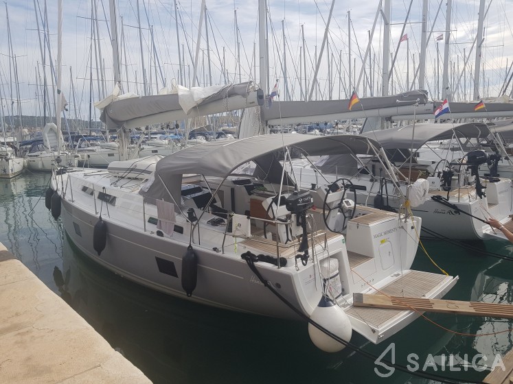 Hanse 458 - Yacht Charter Sailica