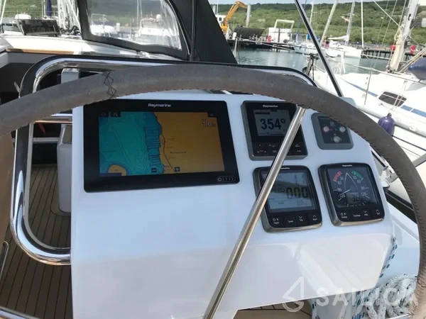 Hanse 455 - Yacht Charter Sailica