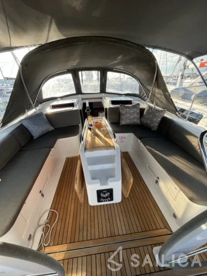 Hanse 455 - Yacht Charter Sailica