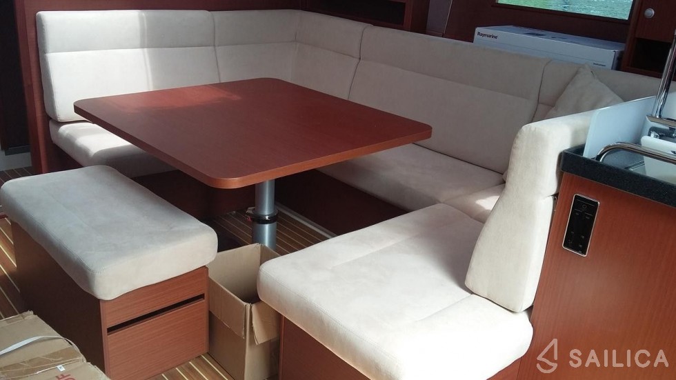 Hanse 455 - Yacht Charter Sailica
