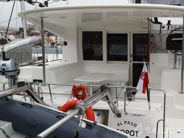 Lagoon 40 - Yacht Charter Sailica