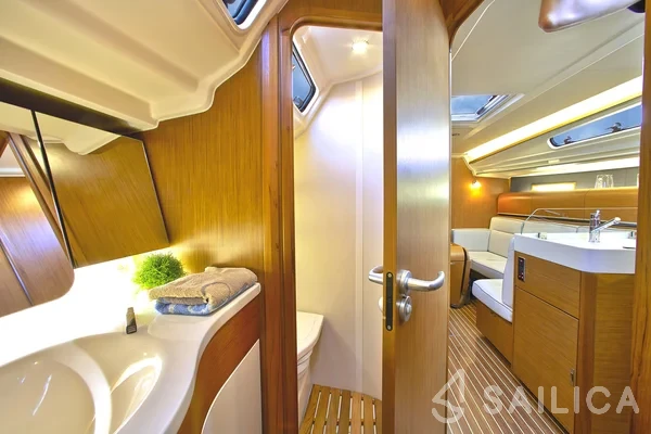 Dehler 38 - Yacht Charter Sailica