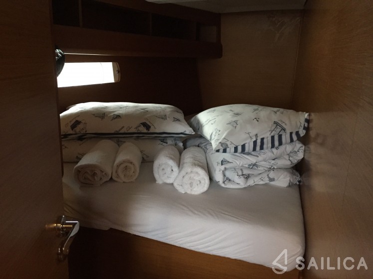 Sun Odyssey 479 - Yacht Charter Sailica