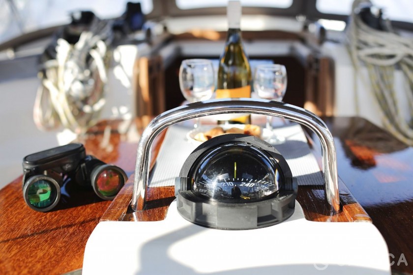 Bavaria 37 Cruiser - Yacht Charter Sailica
