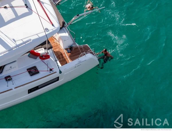 Lagoon 40 - Yacht Charter Sailica