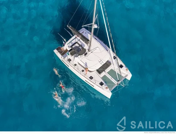 Lagoon 40 - Yacht Charter Sailica