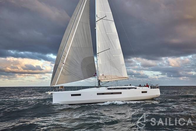 Sun Odyssey 490 - Yacht Charter Sailica