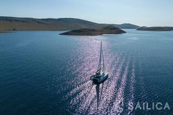 Lagoon 46  - Yacht Charter Sailica