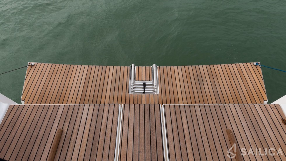 Dufour 382 GL - Yacht Charter Sailica