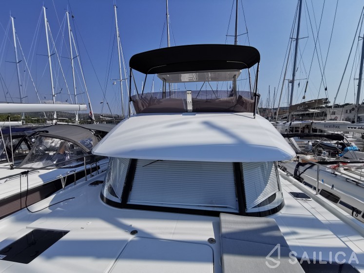 MY 37 - Yacht Charter Sailica
