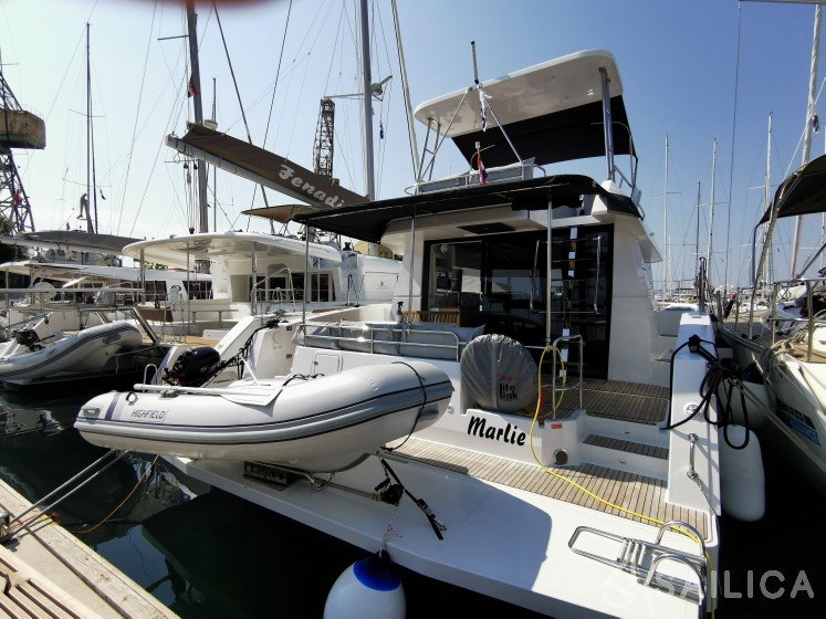 MY 37 - Yacht Charter Sailica